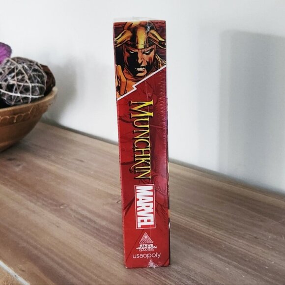 Marvel Munchkin Card Game β Red Edition | NWT Strategy Fun for 3β6 Players - Picture 6 of 11